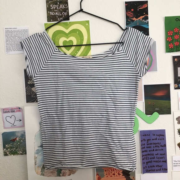 Hollister Striped Off the Shoulder Top - Picture 1 of 3